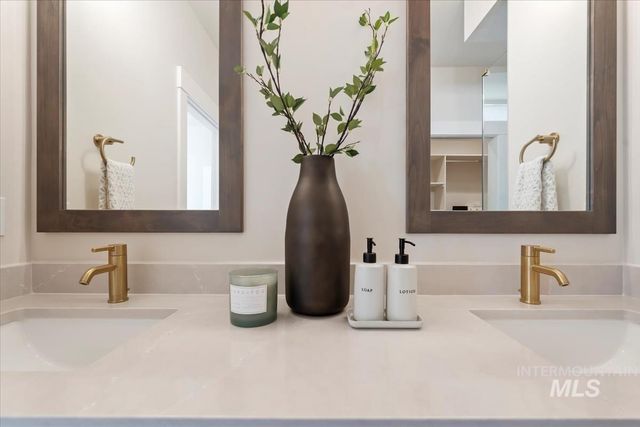 2206 E Rodeo St., Kuna, ID 83634