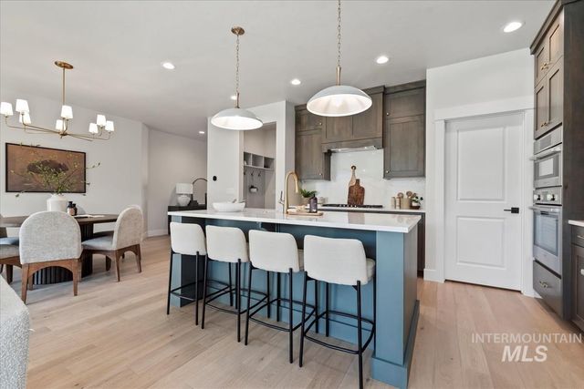 2206 E Rodeo St., Kuna, ID 83634