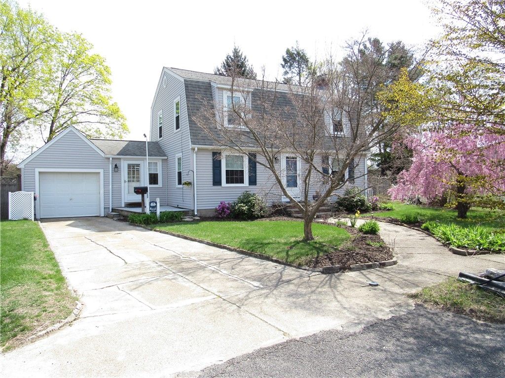 244 Harmony Court, Warwick, RI 02889