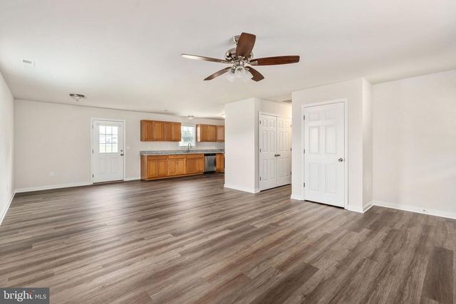 1229 BORDEN RD, Bumpass, VA 23024