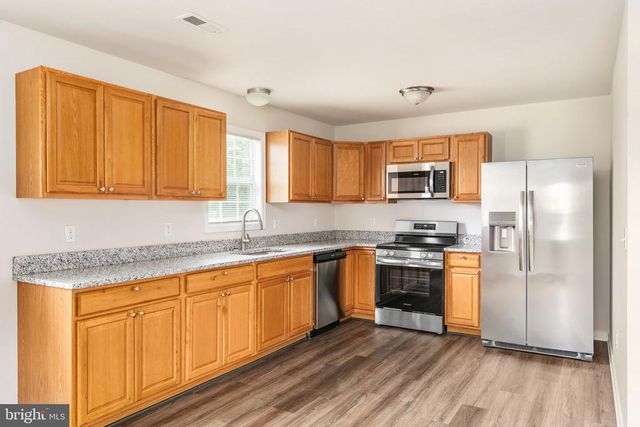 1229 BORDEN RD, Bumpass, VA 23024