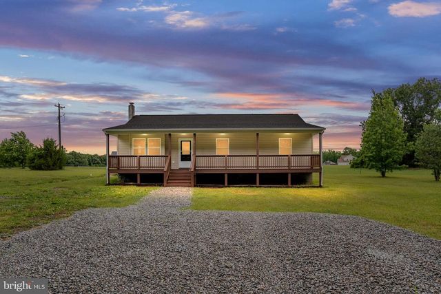 1229 BORDEN RD, Bumpass, VA 23024
