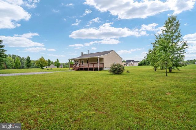 1229 BORDEN RD, Bumpass, VA 23024