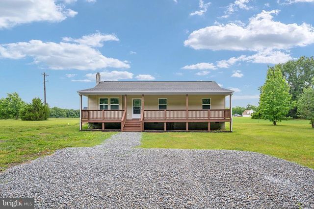 1229 BORDEN RD, Bumpass, VA 23024