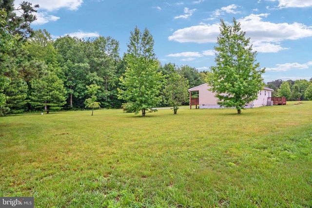 1229 BORDEN RD, Bumpass, VA 23024