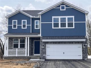 363 Leslie Farms Dr, Connoquenessing Boro, PA 16033