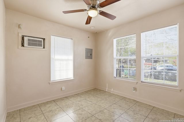 2714 TAMPICO ST, San Antonio, TX 78207
