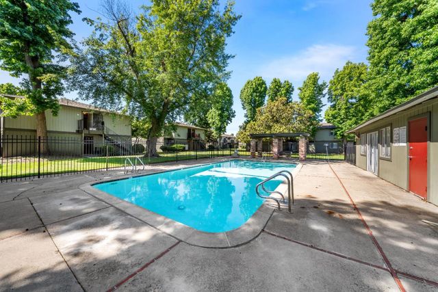 1133 Meadow Lane 96, Concord, CA 94520
