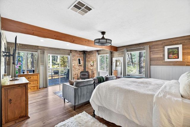 53570 Idyllbrook Drive, Idyllwild, CA 92549