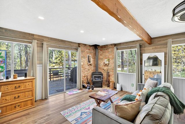 53570 Idyllbrook Drive, Idyllwild, CA 92549