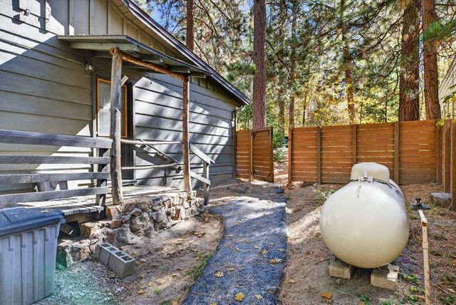 53570 Idyllbrook Drive, Idyllwild, CA 92549