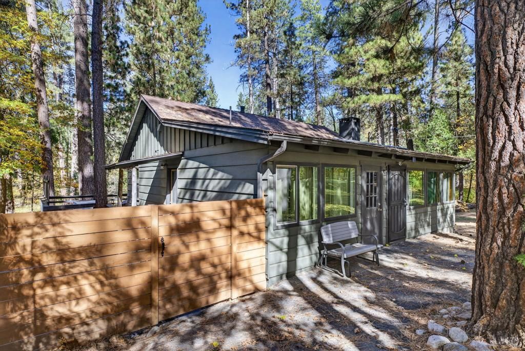 53570 Idyllbrook Drive, Idyllwild, CA 92549