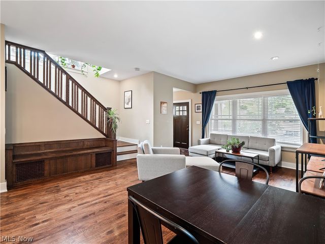 1427 Scenic Street, Lakewood, OH 44107