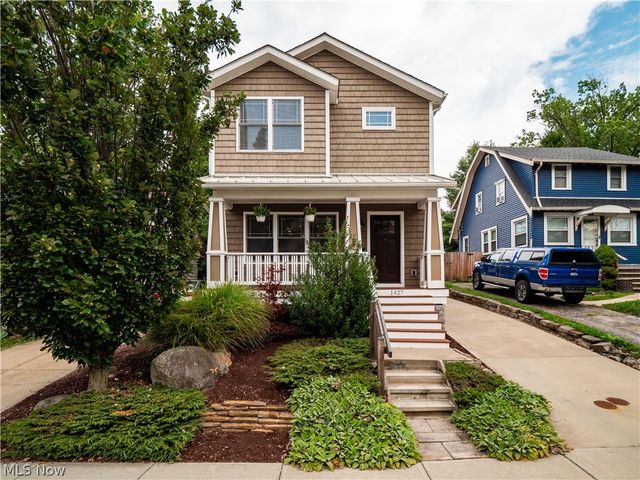 1427 Scenic Street, Lakewood, OH 44107