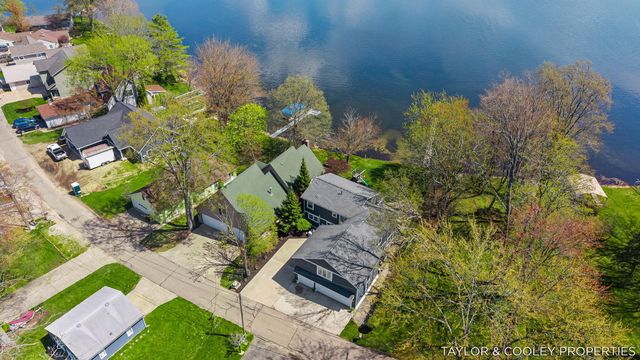 3185 Elmwood Beach Road, Middleville, MI 49333