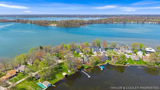 3185 Elmwood Beach Road, Middleville, MI 49333