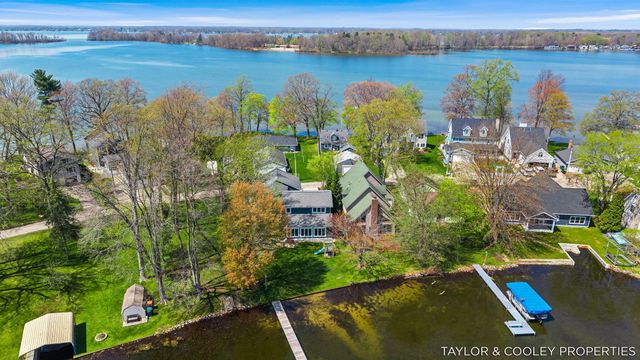 3185 Elmwood Beach Road, Middleville, MI 49333