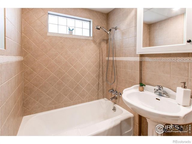 332 N Madison Avenue, Loveland, CO 80537