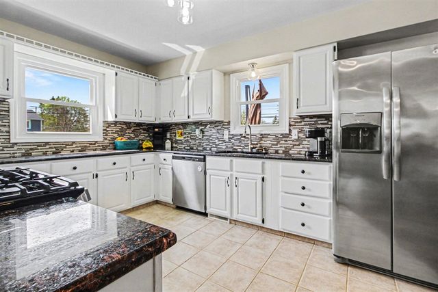 1607 Brookline Street, Canton, MI 48187
