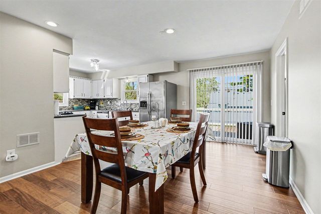 1607 Brookline Street, Canton, MI 48187