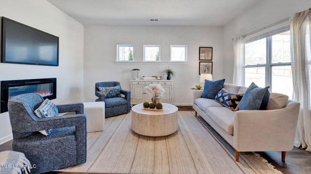 123 Harvest Dance Drive, Byhalia, MS 38611