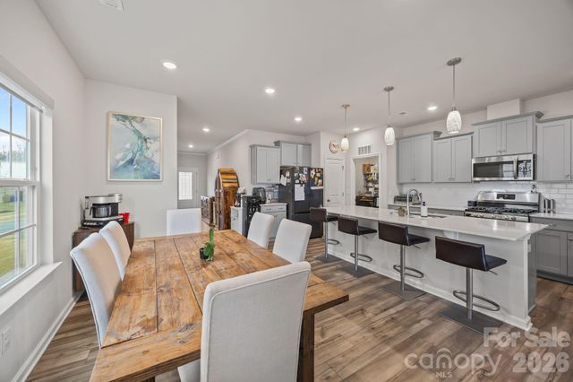 191 Eden Avenue, Mooresville, NC 28115