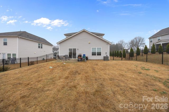 191 Eden Avenue, Mooresville, NC 28115