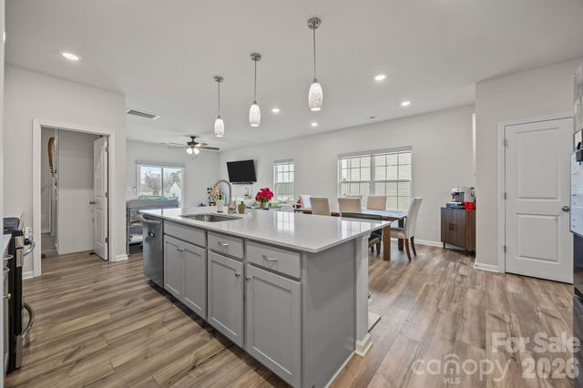 191 Eden Avenue, Mooresville, NC 28115