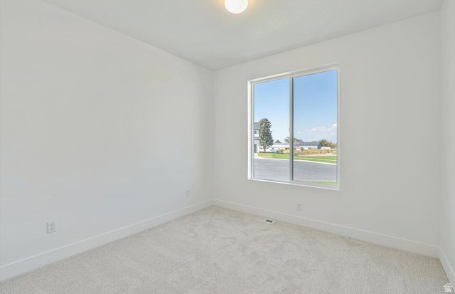 1018 E 250 S, Salem, UT 84653