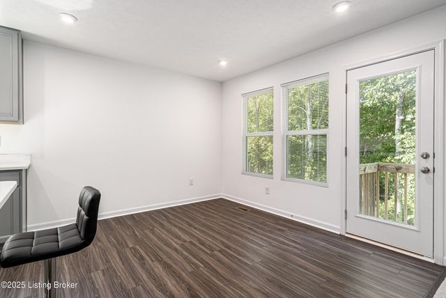 147 Blue Ridge Cir, Mt Washington, KY 40047