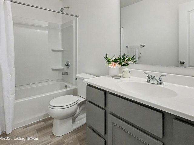 147 Blue Ridge Cir, Mt Washington, KY 40047