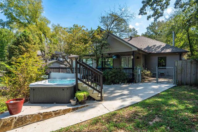 426 Windamere Terrace, Hot Springs, AR 71913