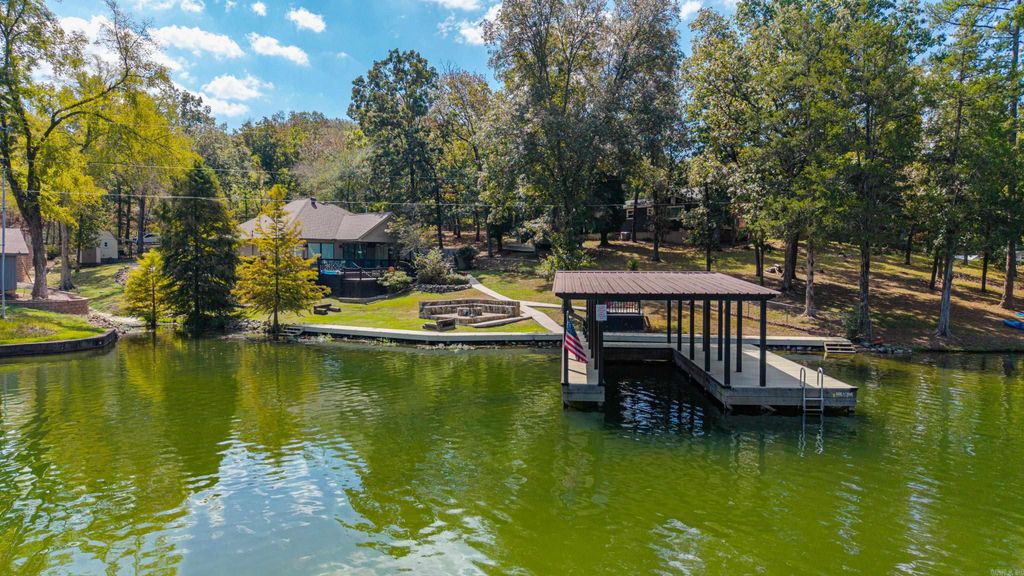 426 Windamere Terrace, Hot Springs, AR 71913
