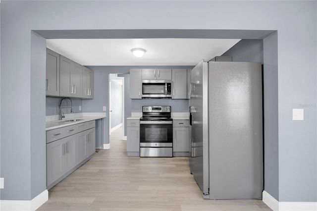 3075 FIFER DRIVE, Deltona, FL 32738