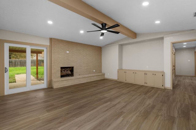 1908 Idylwood Dr, Kilgore, TX 75662