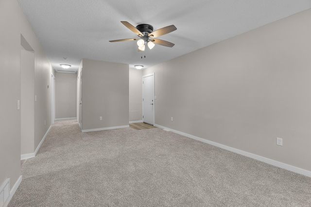 1621 4th Avenue, Newport, MN 55055