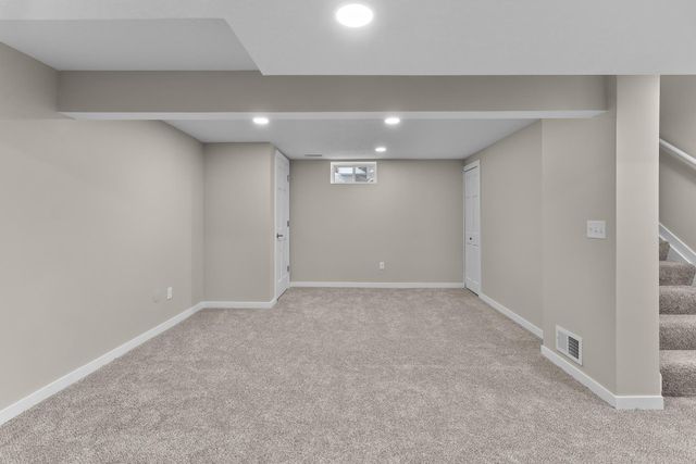 1621 4th Avenue, Newport, MN 55055