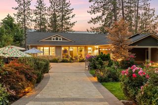 314 E Shore Rd, Nine Mile Falls, WA 99026