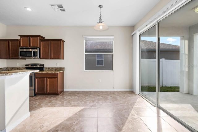 1504 OAK POND STREET, Ruskin, FL 33570