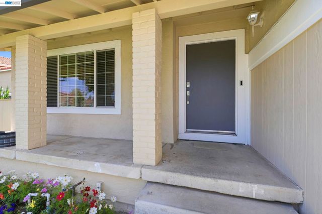 30979 Granger Ave, Union City, CA 94587