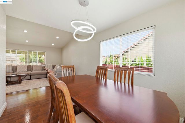 30979 Granger Ave, Union City, CA 94587