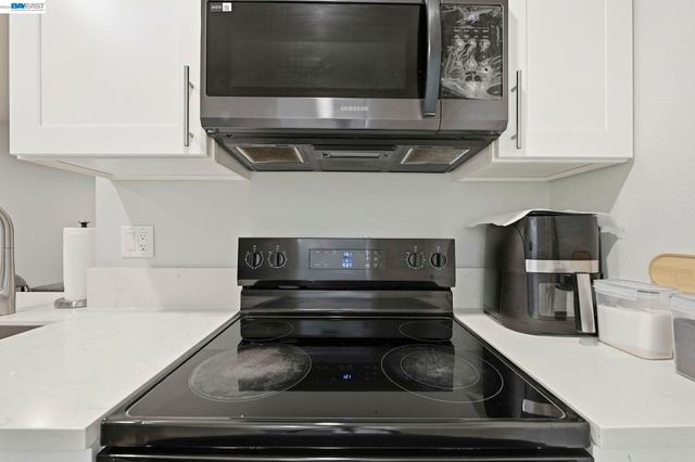 30979 Granger Ave, Union City, CA 94587