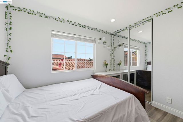 30979 Granger Ave, Union City, CA 94587