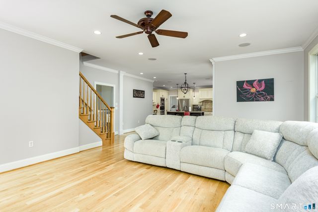 32 Pease Farm Road, Ellington, CT 06029