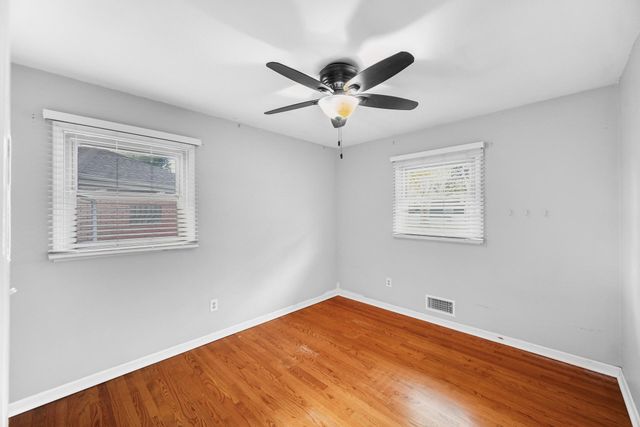 8939 Parrish Avenue, Highland, IN 46322