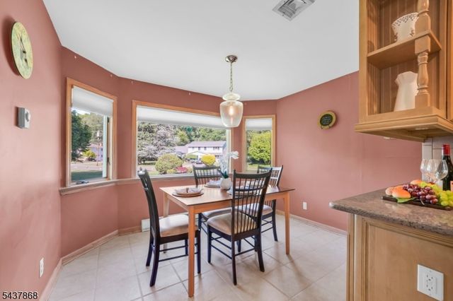 184 Andover Dr, Wayne Twp., NJ 07470