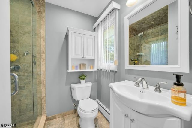 184 Andover Dr, Wayne Twp., NJ 07470