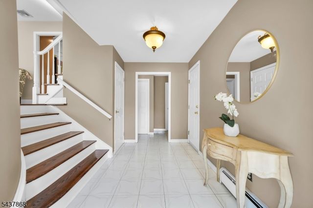 184 Andover Dr, Wayne Twp., NJ 07470