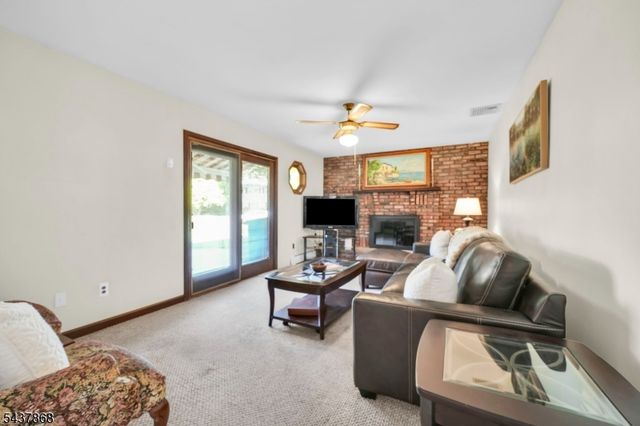 184 Andover Dr, Wayne Twp., NJ 07470