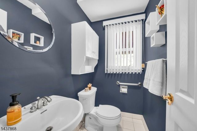 184 Andover Dr, Wayne Twp., NJ 07470